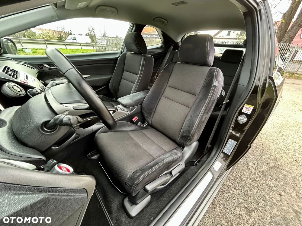 Honda Civic 1.8i-VTEC Type S - 29