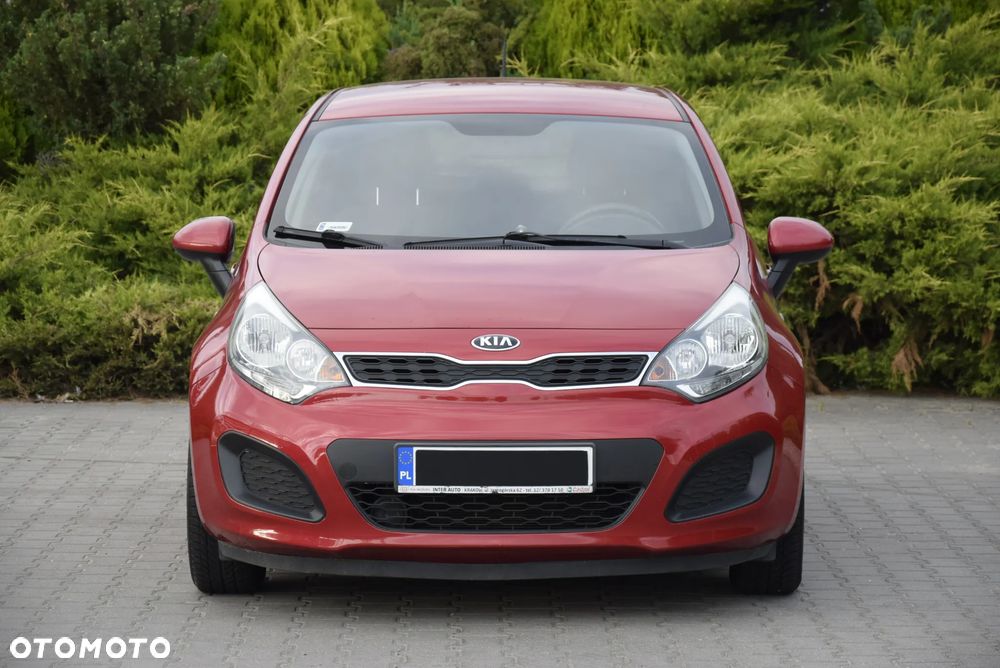 Kia Rio - 2