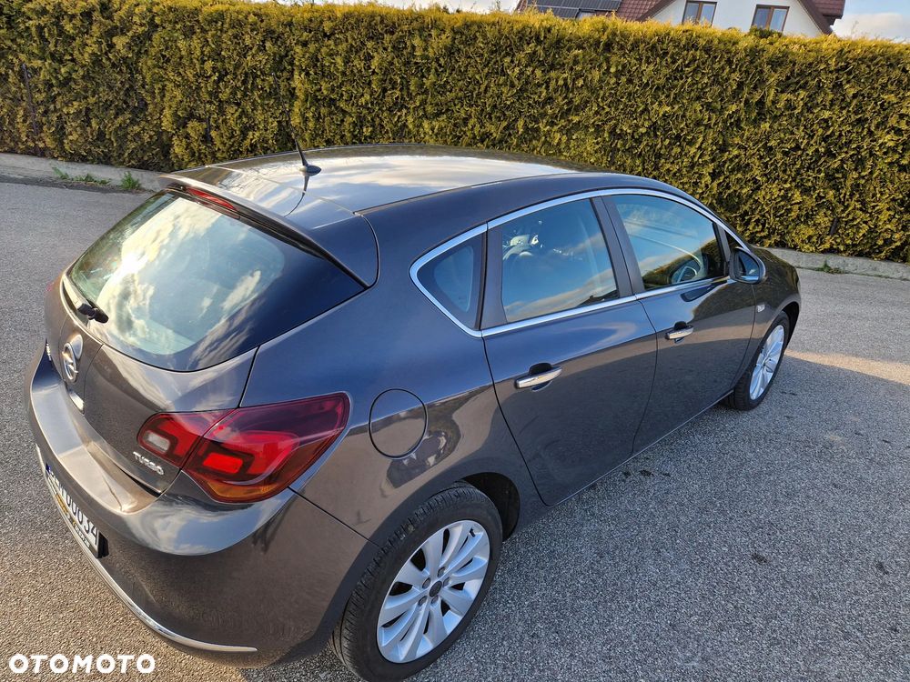 Opel Insignia - 20