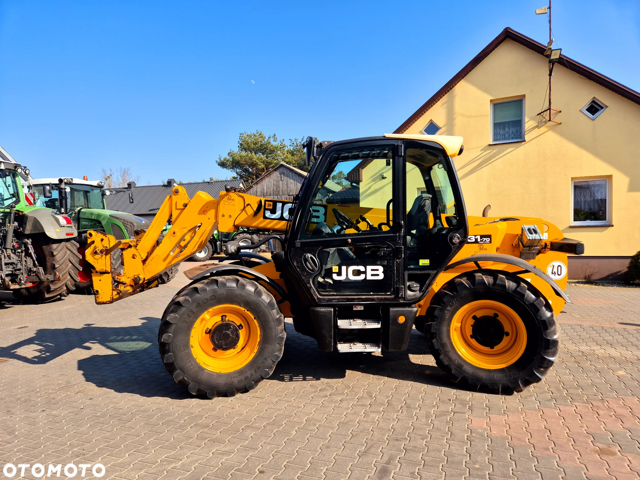 JCB 531 70 AGRISUPER XTRA 536 70 541 535 95 Manitou Merlo - 13