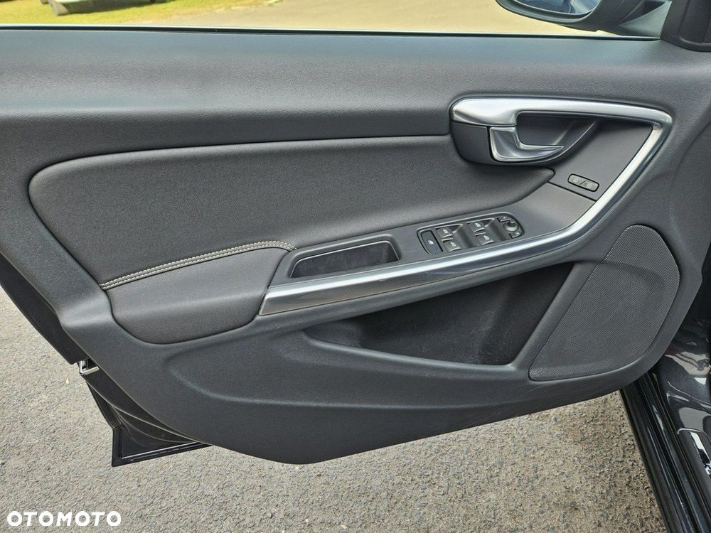 Volvo V60 - 20