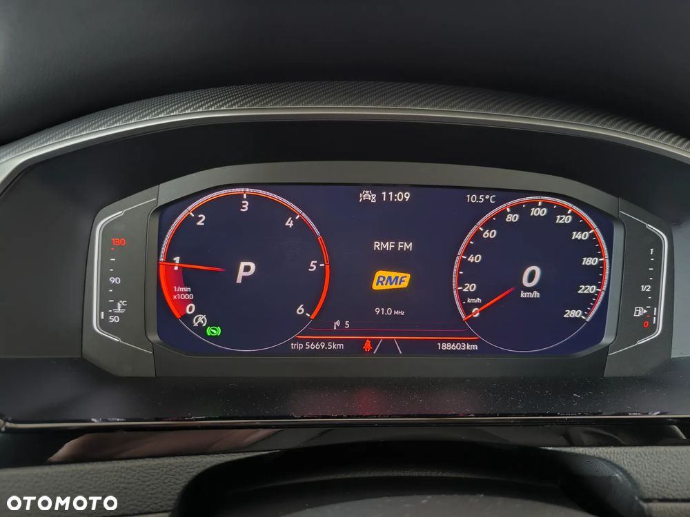 Volkswagen Arteon 2.0 TDI R-Line DSG - 9