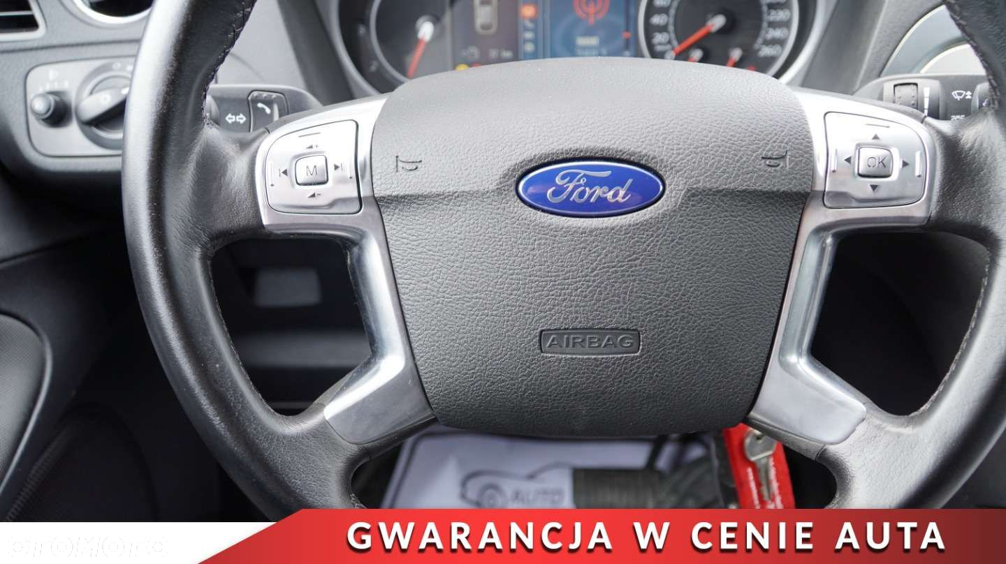 Ford S-Max 2.0 TDCi DPF Titanium - 17
