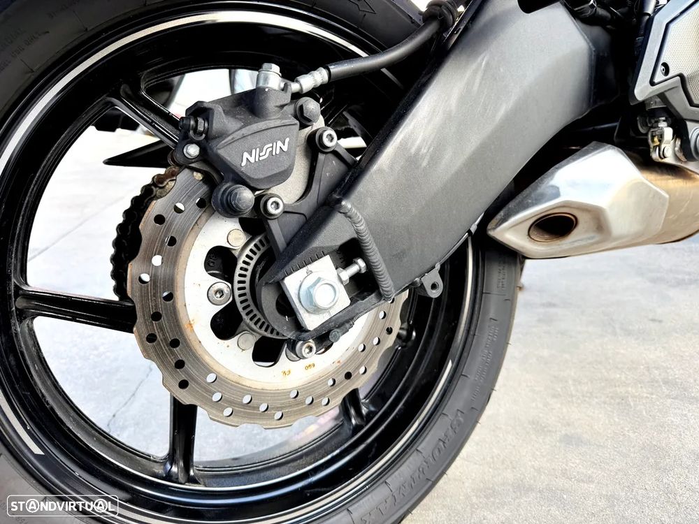 Kawasaki Versys - 15