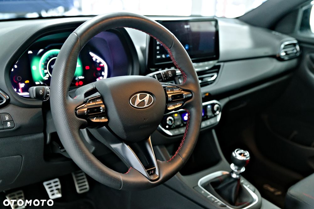 Hyundai i30 - 12