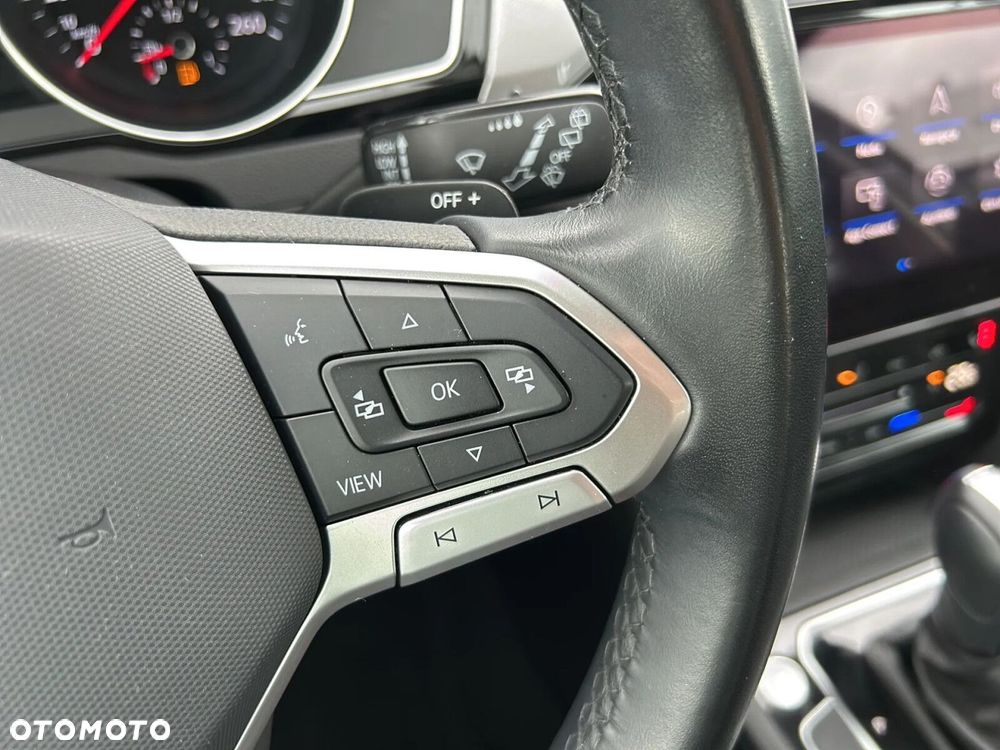 Volkswagen Passat Variant 1.5 TSI EVO Business DSG - 23