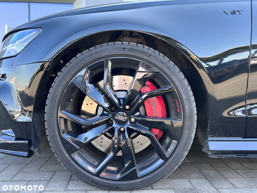 Audi S6 Limousine - 24