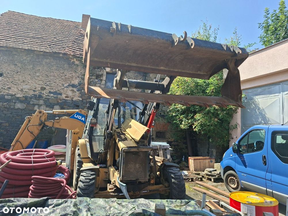 Caterpillar 428 C 4X4 - 2