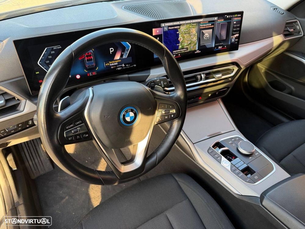 BMW 320 e Corporate Edition Auto - 10