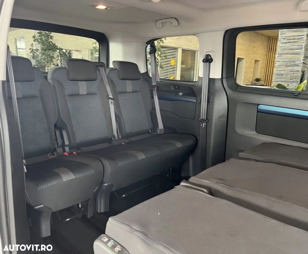 Peugeot Traveller L2H1 2.0 BlueHDI 150 S&S Navette - 16