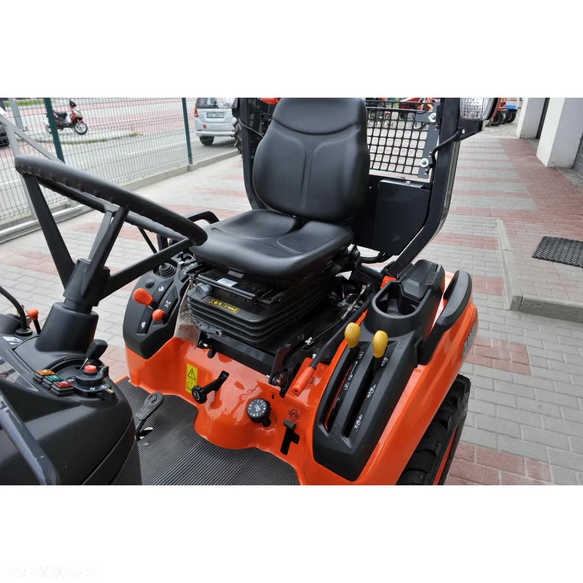 Kubota BX231 4x4 23KM - 7