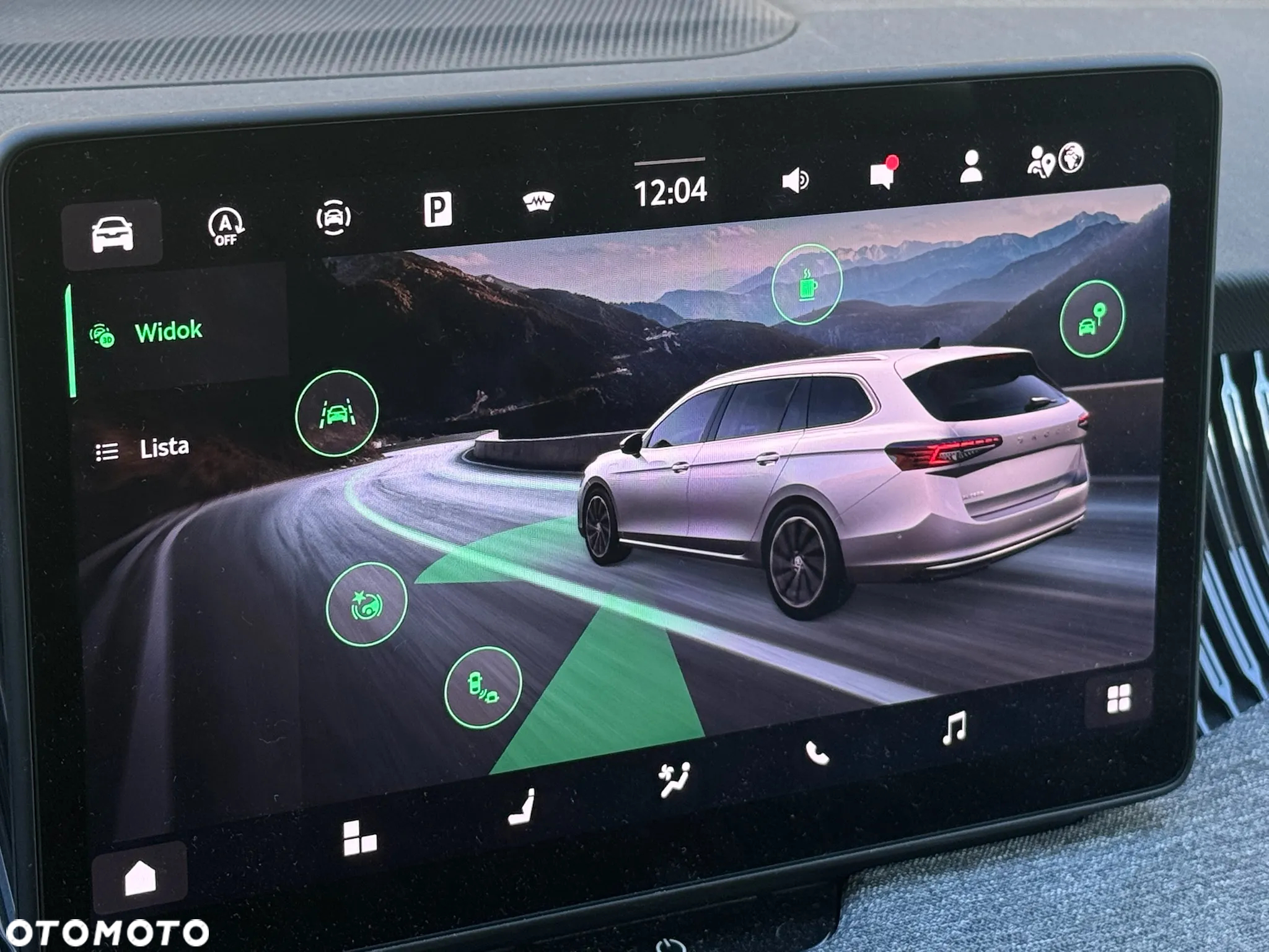 Skoda Superb 1.5 TSI mHEV Selection DSG - 32