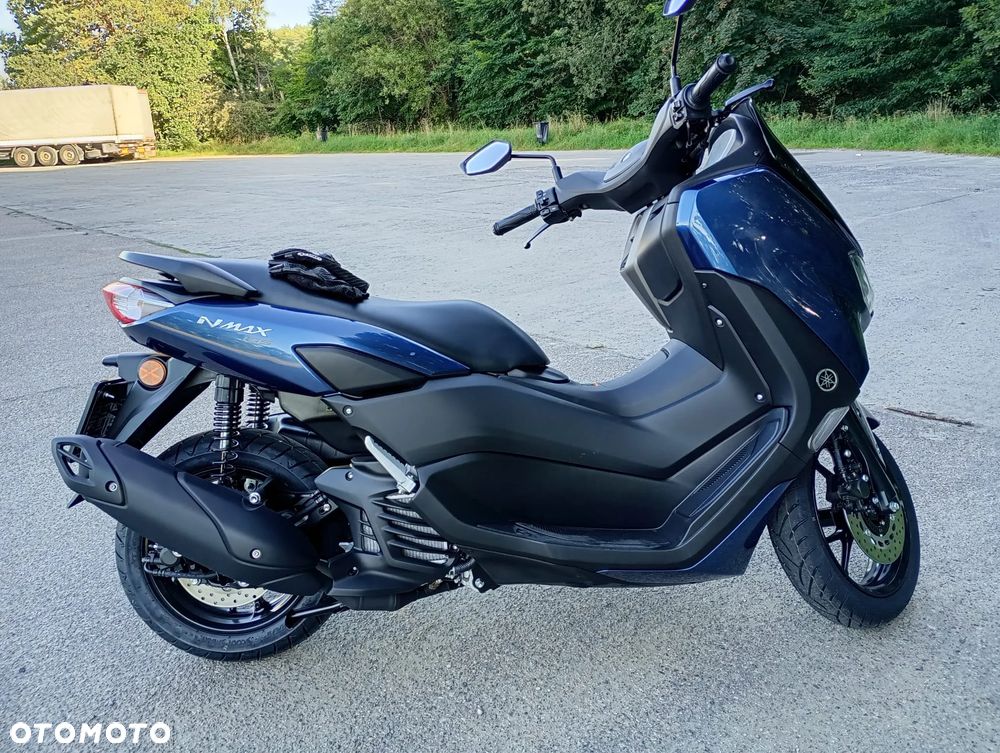 Yamaha NMAX - 6