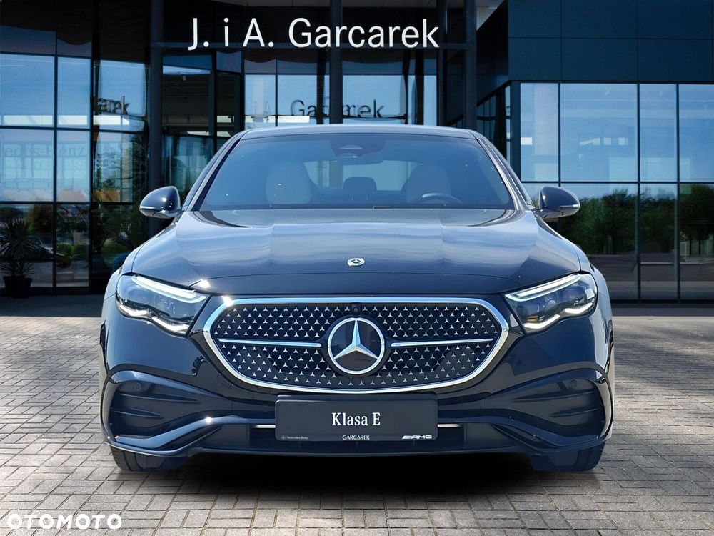 Mercedes-Benz Klasa E - 9