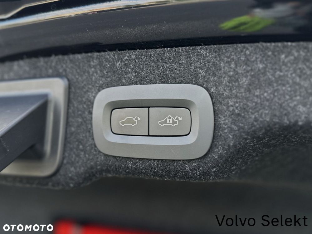 Volvo S90 - 34