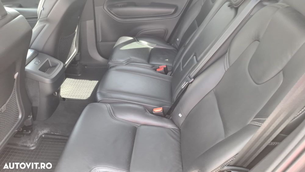 Volvo XC 90 - 5