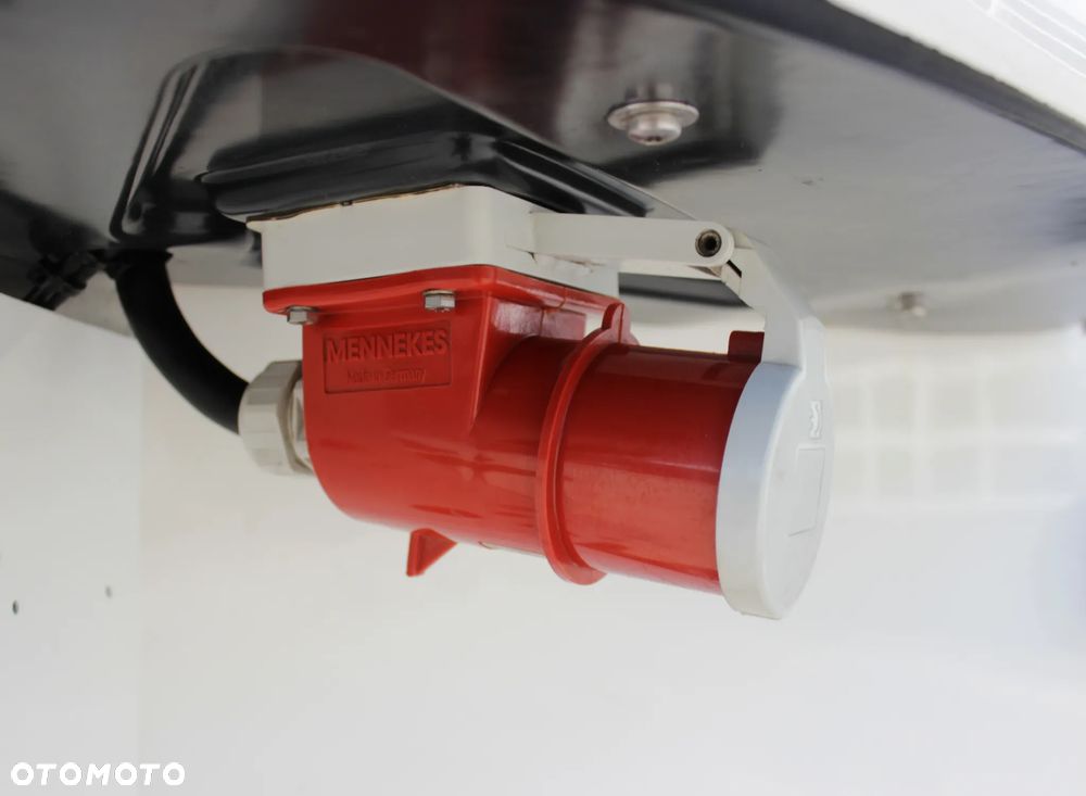 Schmitz Cargobull FP 60 V7 Thermo King SLXi 300 /  3 820  MTG** / JAK NOWA / ŚCIANA 7 CM / - 16
