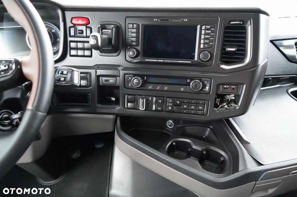 Scania S 500 / HYDRAULIKA /  RETARDER / KLIMA POSTOJOWA / CAŁA NA PODUSZKACH / SKÓRY / EURO 6 - 30