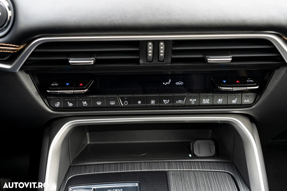 Mazda CX-80 2.5 e-Skyactiv AT8 AWD PHEV Homura Plus - 26