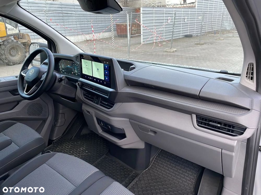 Volkswagen Transporter Furgon 2.0 TDI 150 KM manual - 22