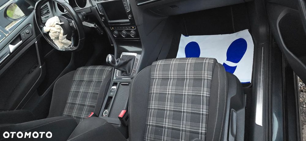 Volkswagen Golf GTD 2.0 TDI SCR DSG - 26
