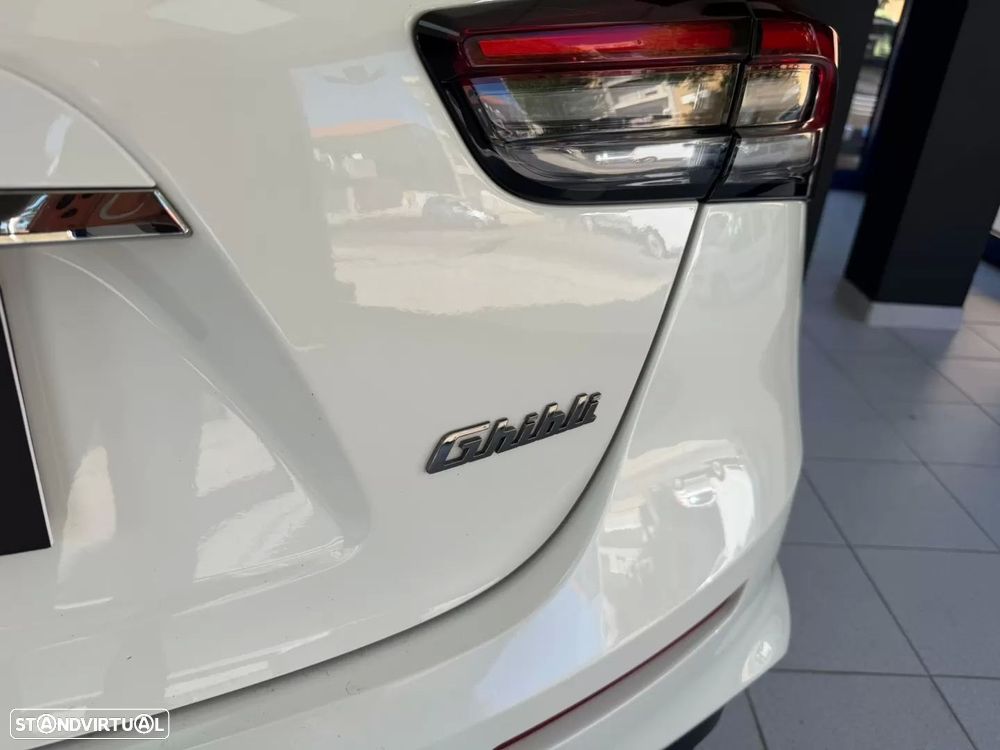 Maserati Ghibli GT Hybrid - 18