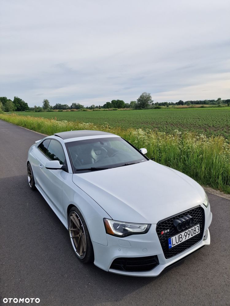 Audi RS5 Coupé - 2