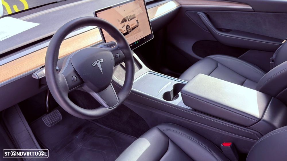 Tesla Model Y Long Range Tração Integral - 12