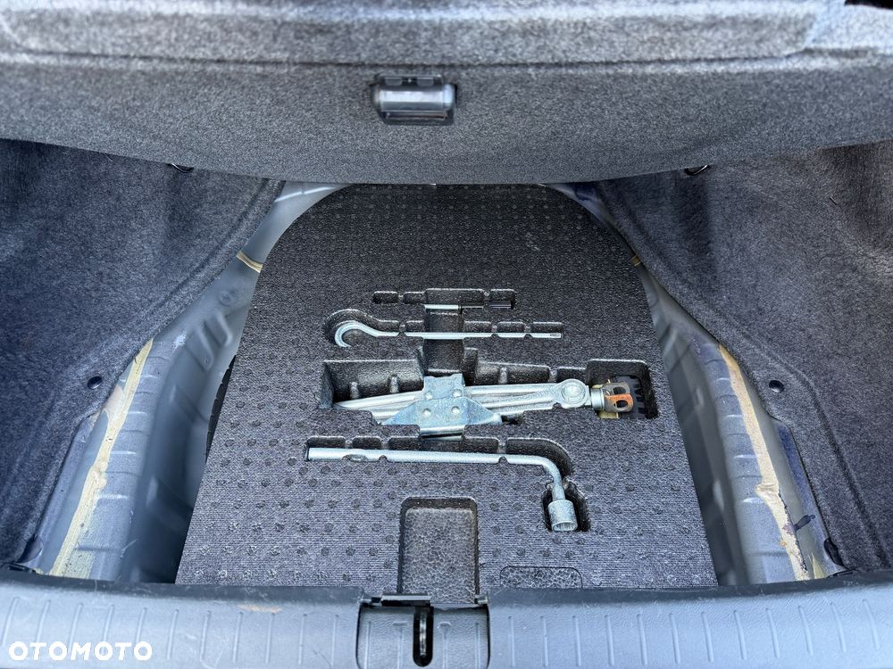 Honda Accord 2.0 Lifestyle - 22