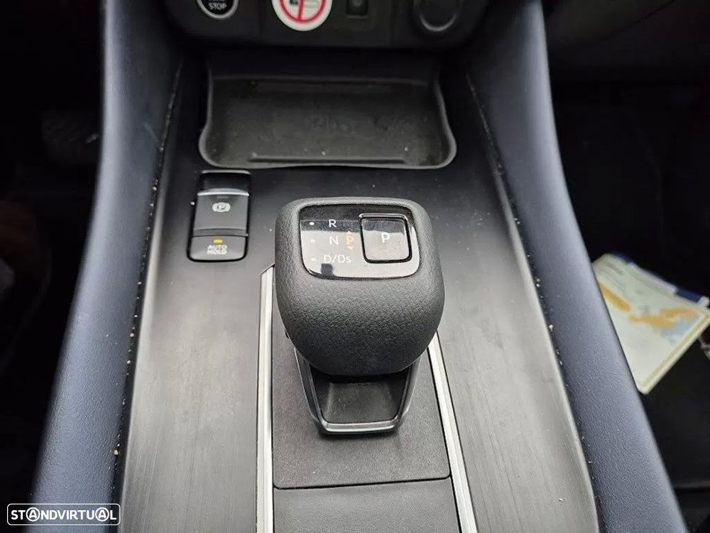 Nissan Qashqai - 11