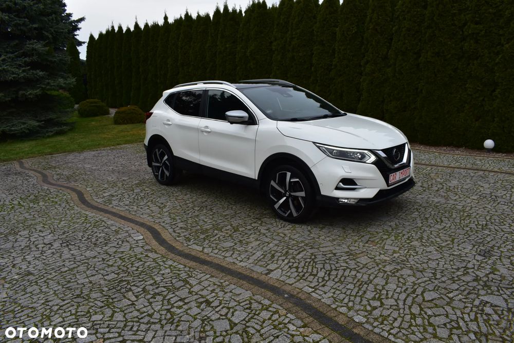 Nissan Qashqai 1.2 DIG-T Xtronic TEKNA+ - 6