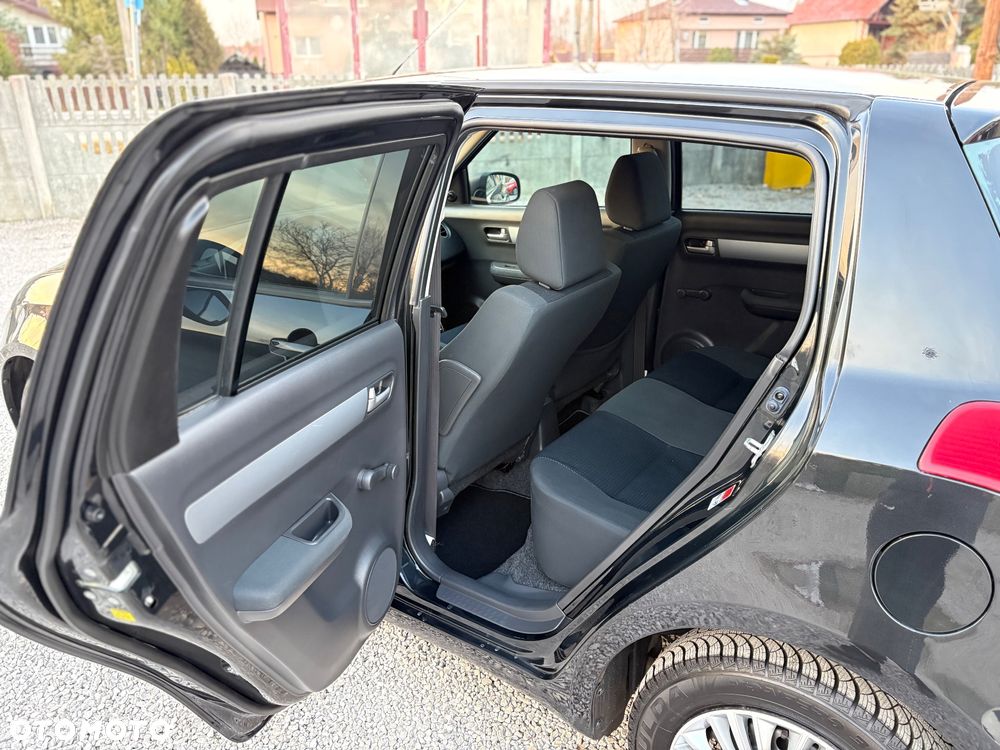 Suzuki Swift 1.3 Comfort - 23