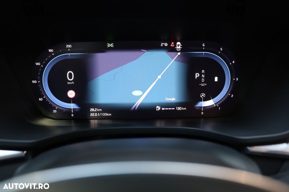 Volvo XC 60 B4 MHEV AWD R-Design - 30