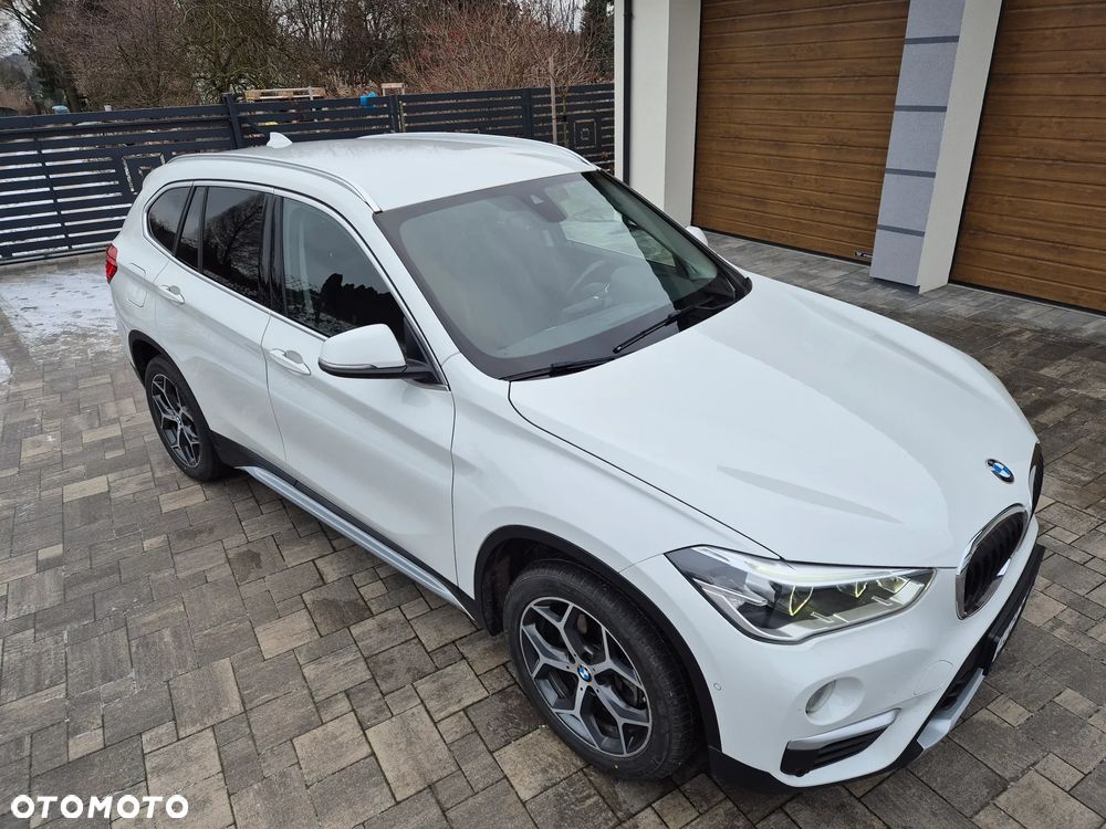 BMW X1 sDrive18d Advantage sport - 13