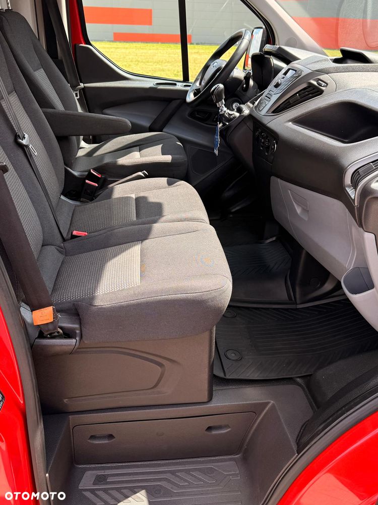 Ford TRANSIT CUSTOM - 15