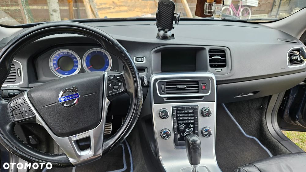 Volvo V60 - 13