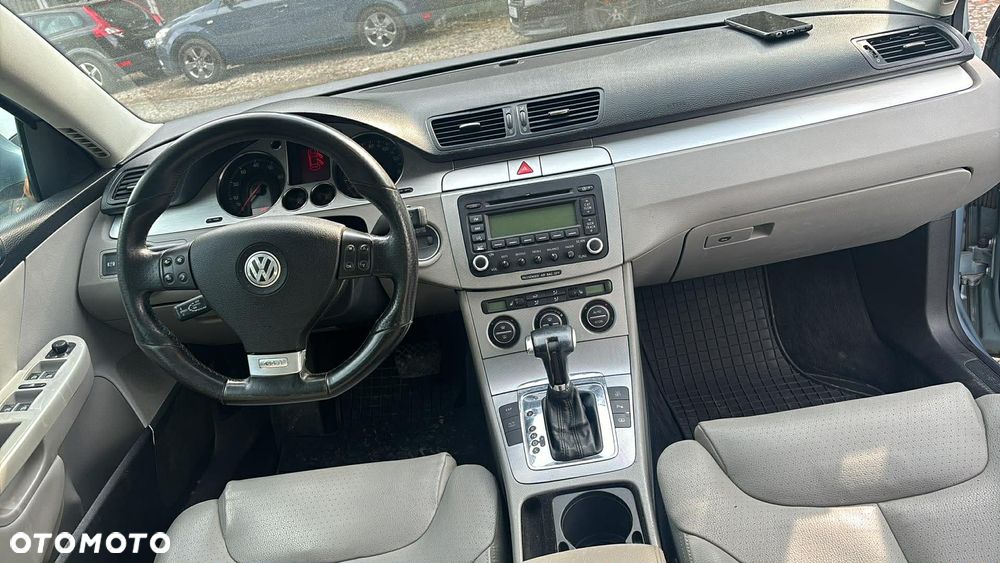 Volkswagen Passat 2.0 TSI Highline DSG - 19