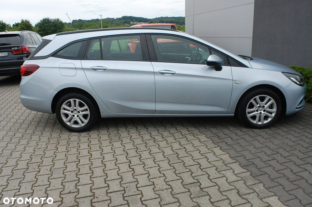 Opel Astra - 19