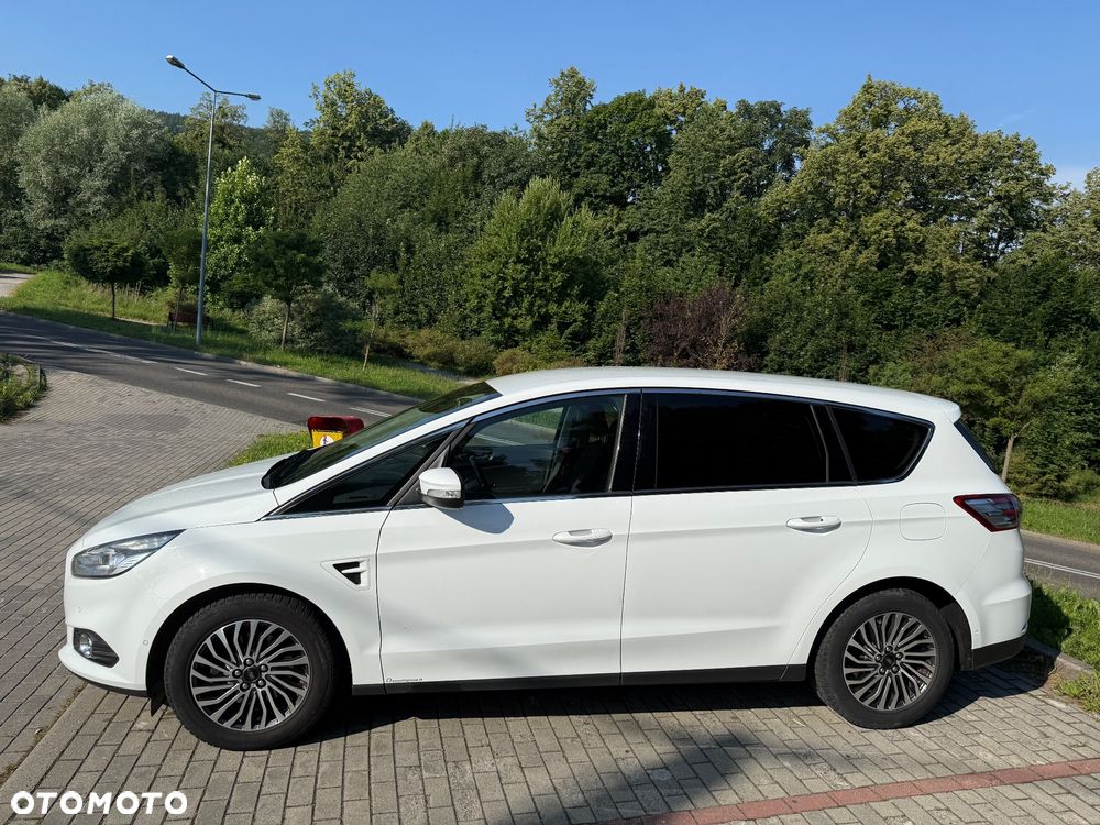 Ford S-Max 2.0 EcoBlue Titanium - 2