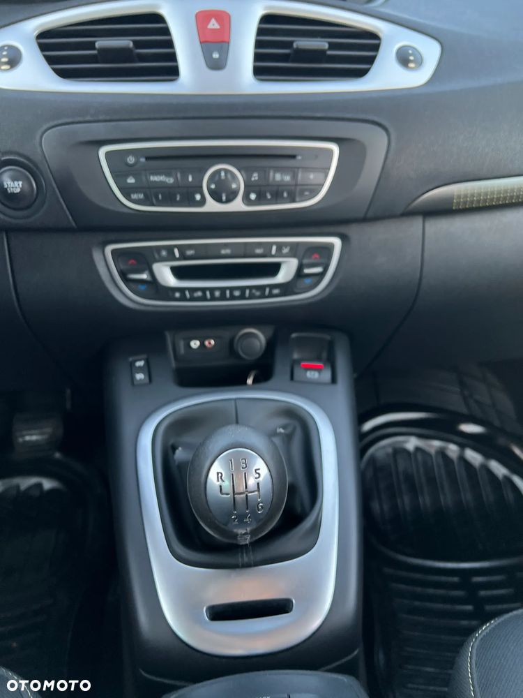 Renault Scenic 1.9 dCi Expression - 15