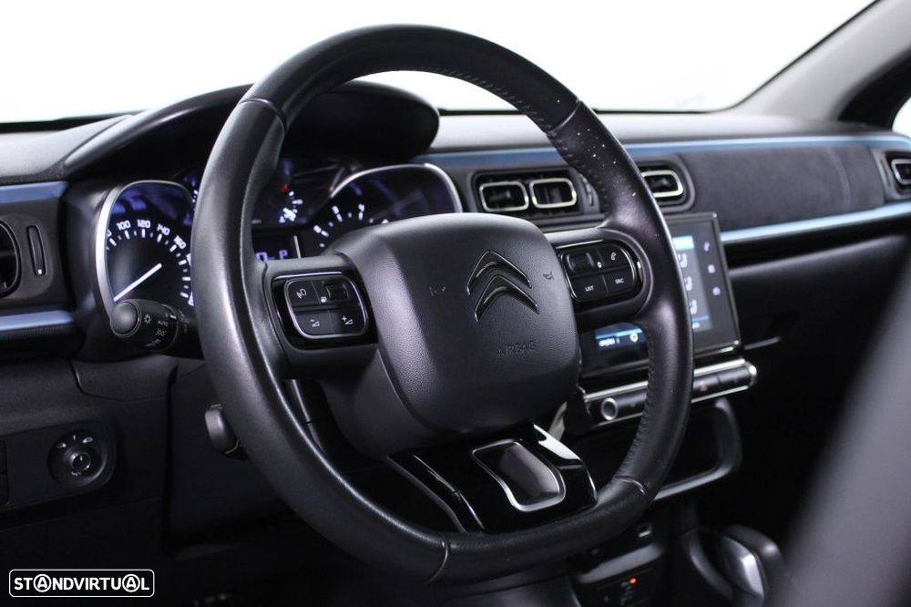 Citroën C3 1.2 PureTech Shine EAT6 - 21