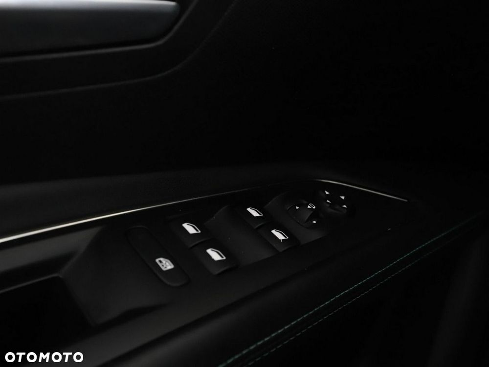Peugeot 3008 1.6 PureTech Hybrid PHEV Allure Pack S&S EAT8 - 39
