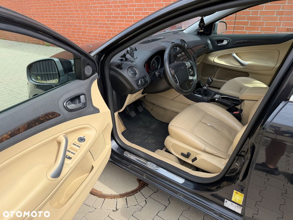 Ford Mondeo 2.0 TDCi Ambiente - 6