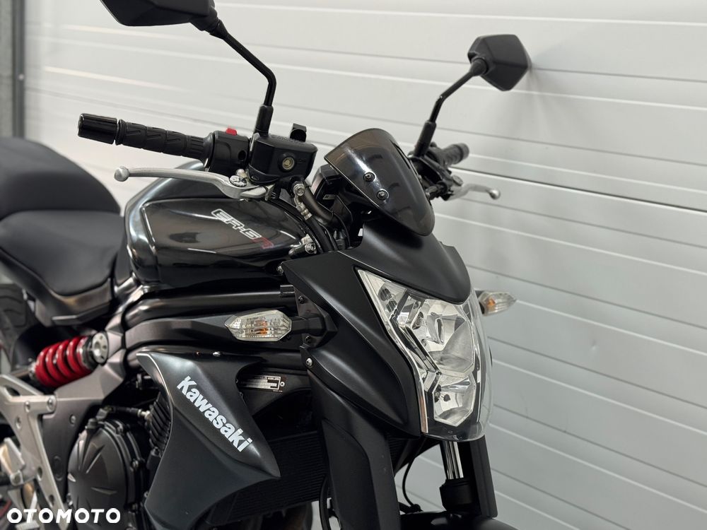 Kawasaki ER - 8