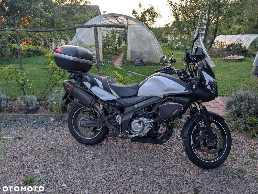 Suzuki V-STROM - 2