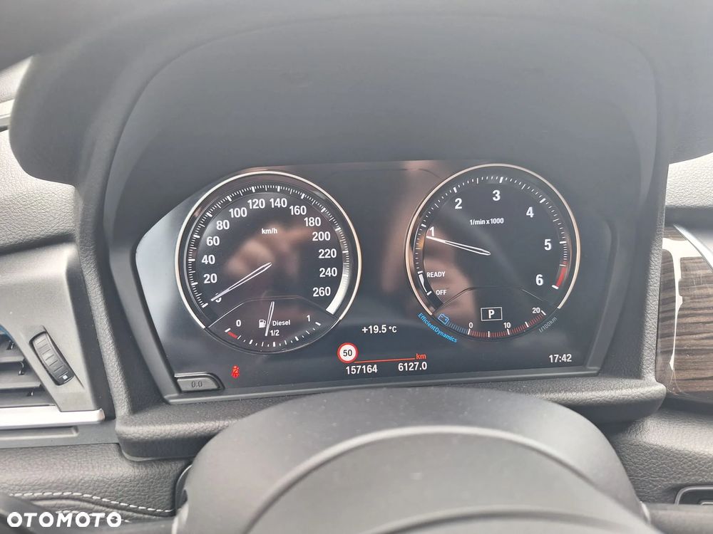 BMW Seria 2 220d Luxury Line - 12