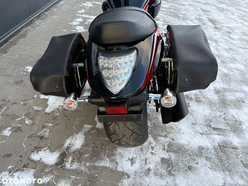 Suzuki Boulevard - 27