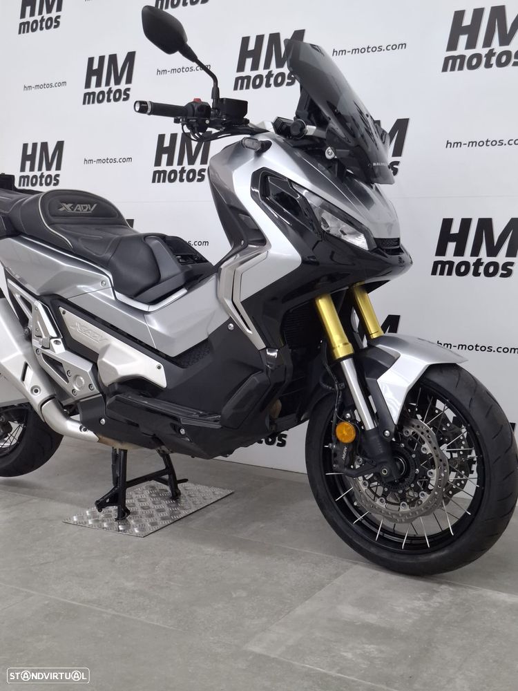 Honda X-ADV 750 - 11