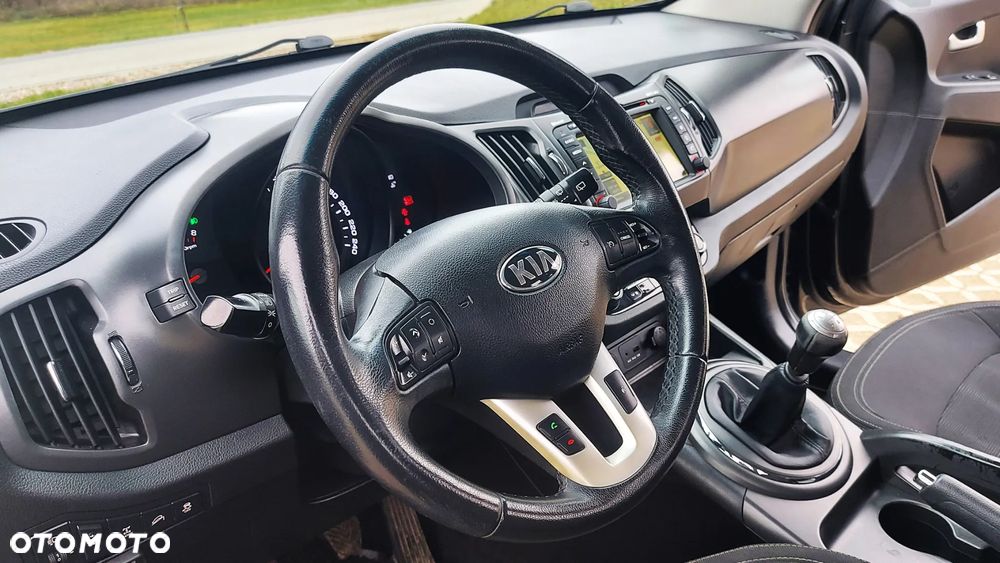 Kia Sportage 2.0 CVVT 4WD Vision - 13