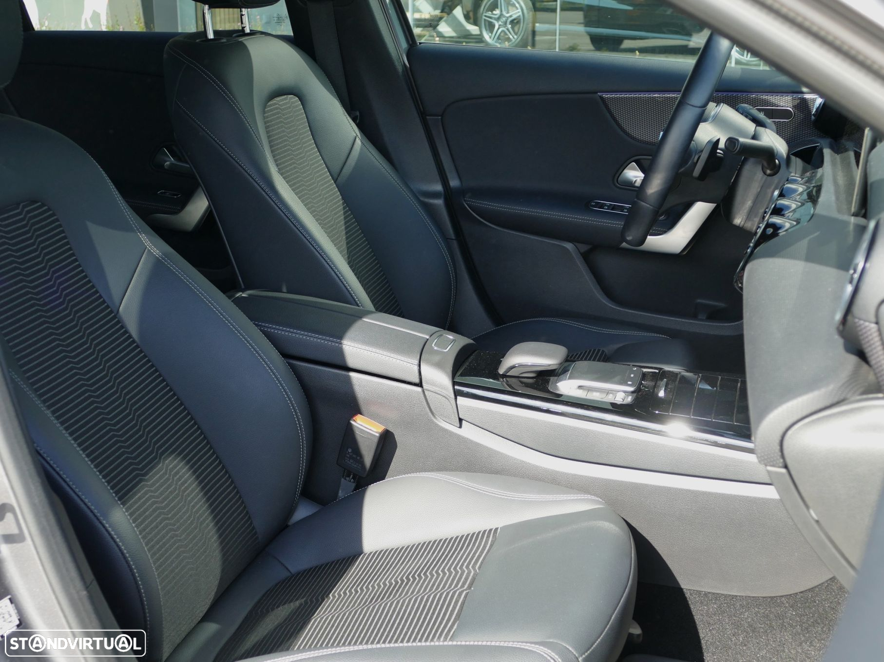 Mercedes-Benz A 250 e Progressive - 18